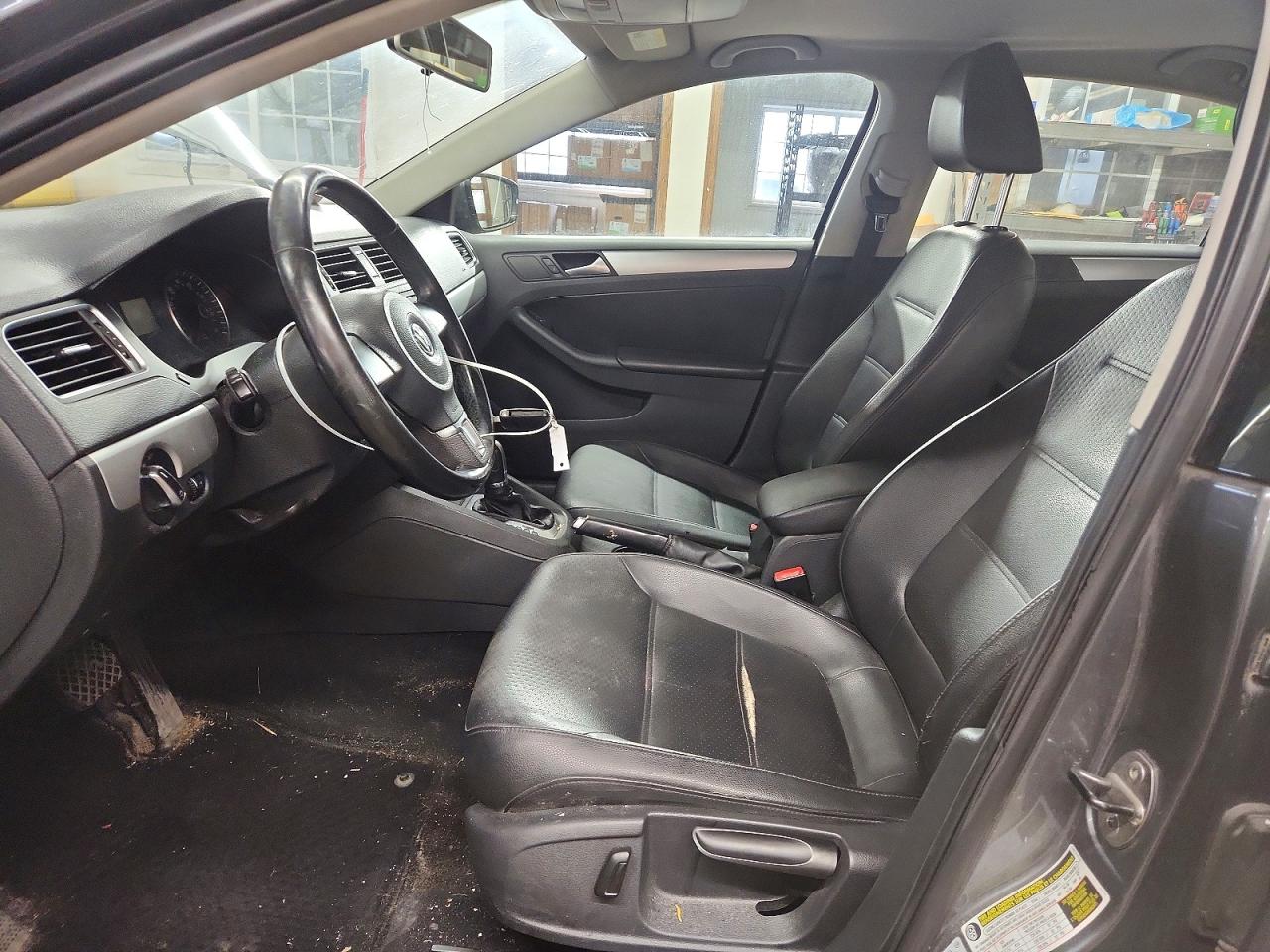 2013 VOLKSWAGEN JETTA SE photo 7
