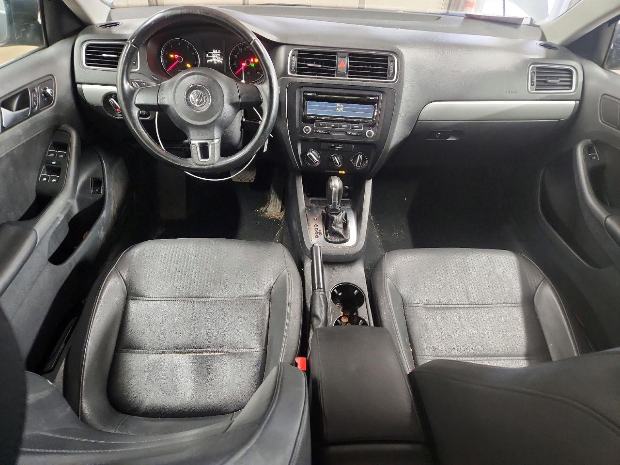 2013 VOLKSWAGEN JETTA SE photo 8