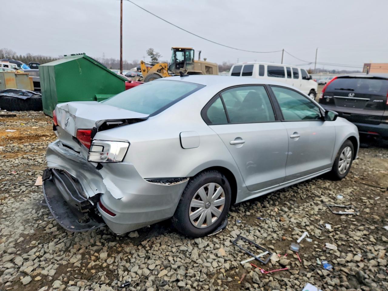 2015 VOLKSWAGEN JETTA BASE photo 3