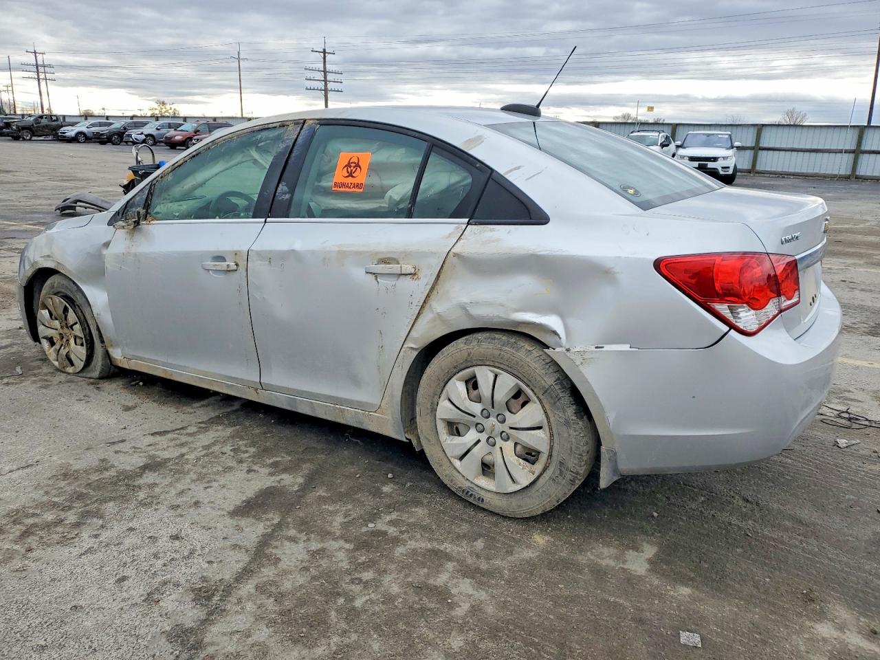 2016 CHEVROLET CRUZE LIMITED LS photo 2