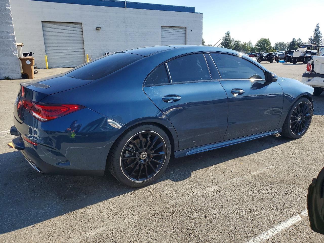 2020 MERCEDES-BENZ CLA 250 photo 3