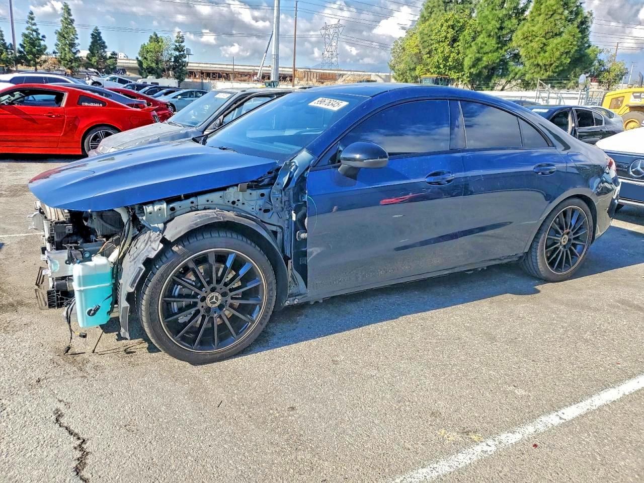 2020 MERCEDES-BENZ CLA