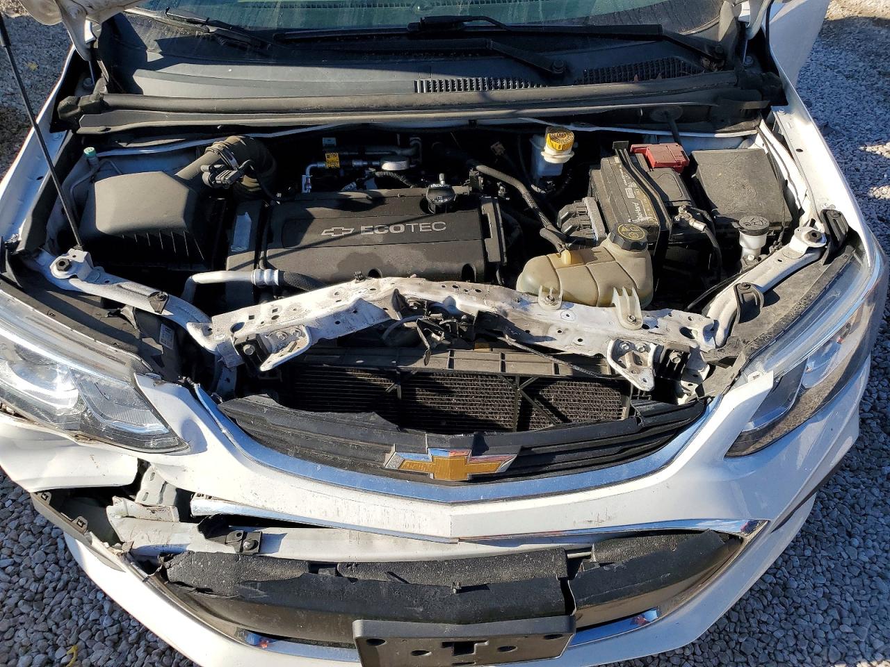 2017 CHEVROLET SONIC photo 11