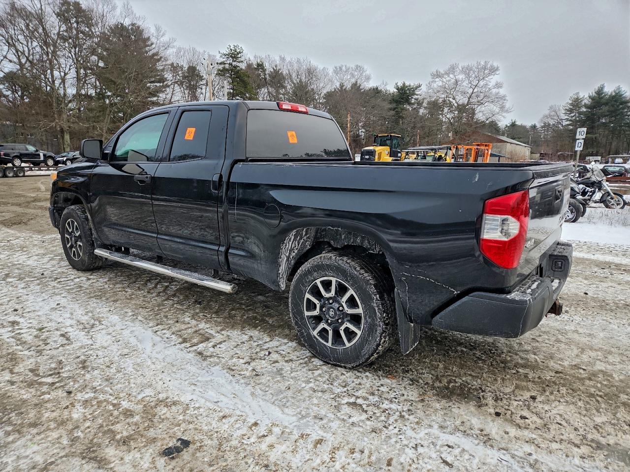 2014 TOYOTA TUNDRA DOUBLE CAB SR photo 3