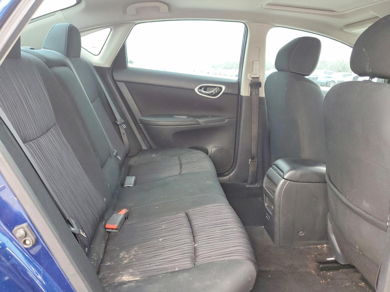 2019 NISSAN SENTRA S photo 10