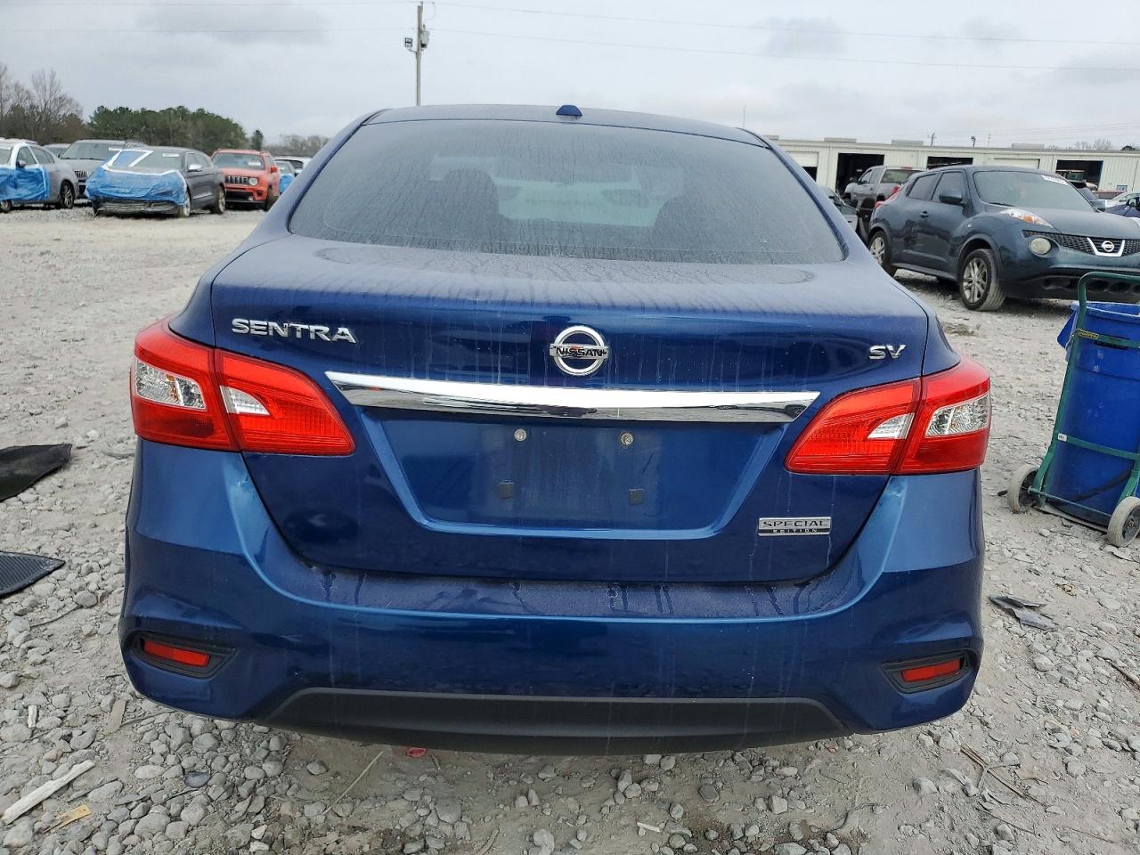 2019 NISSAN SENTRA S photo 6