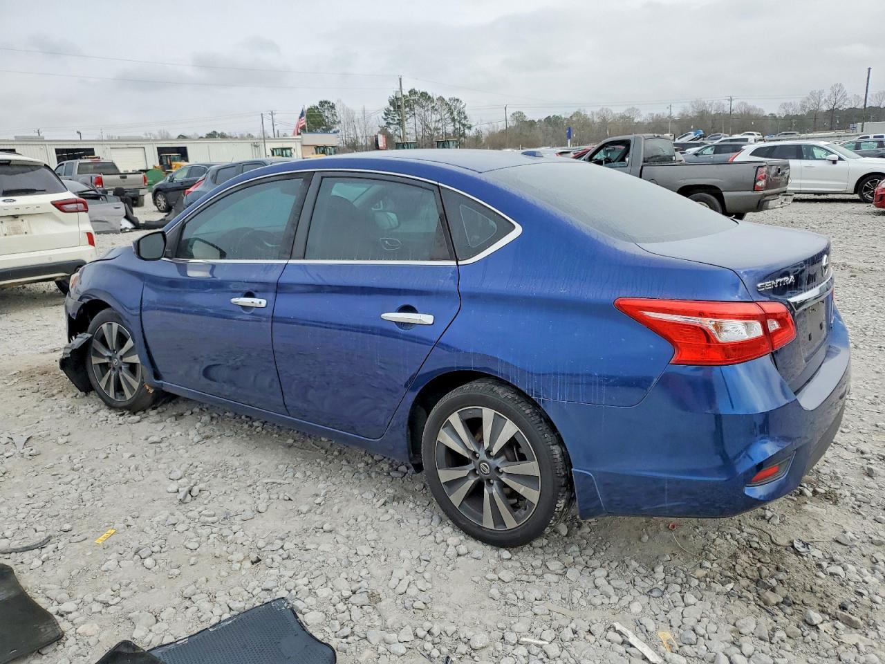 2019 NISSAN SENTRA S photo 2