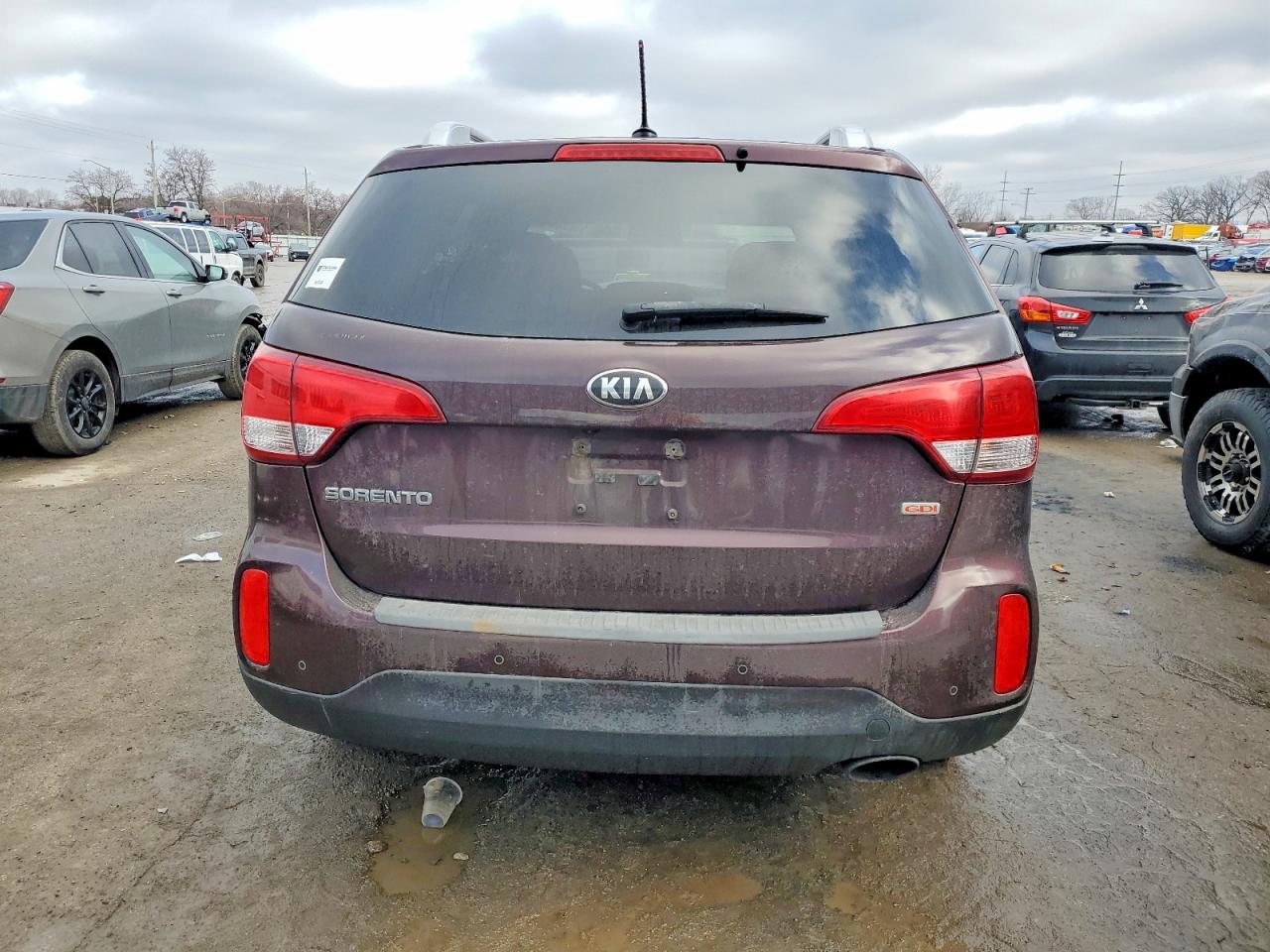 2015 KIA SORENTO LX photo 6