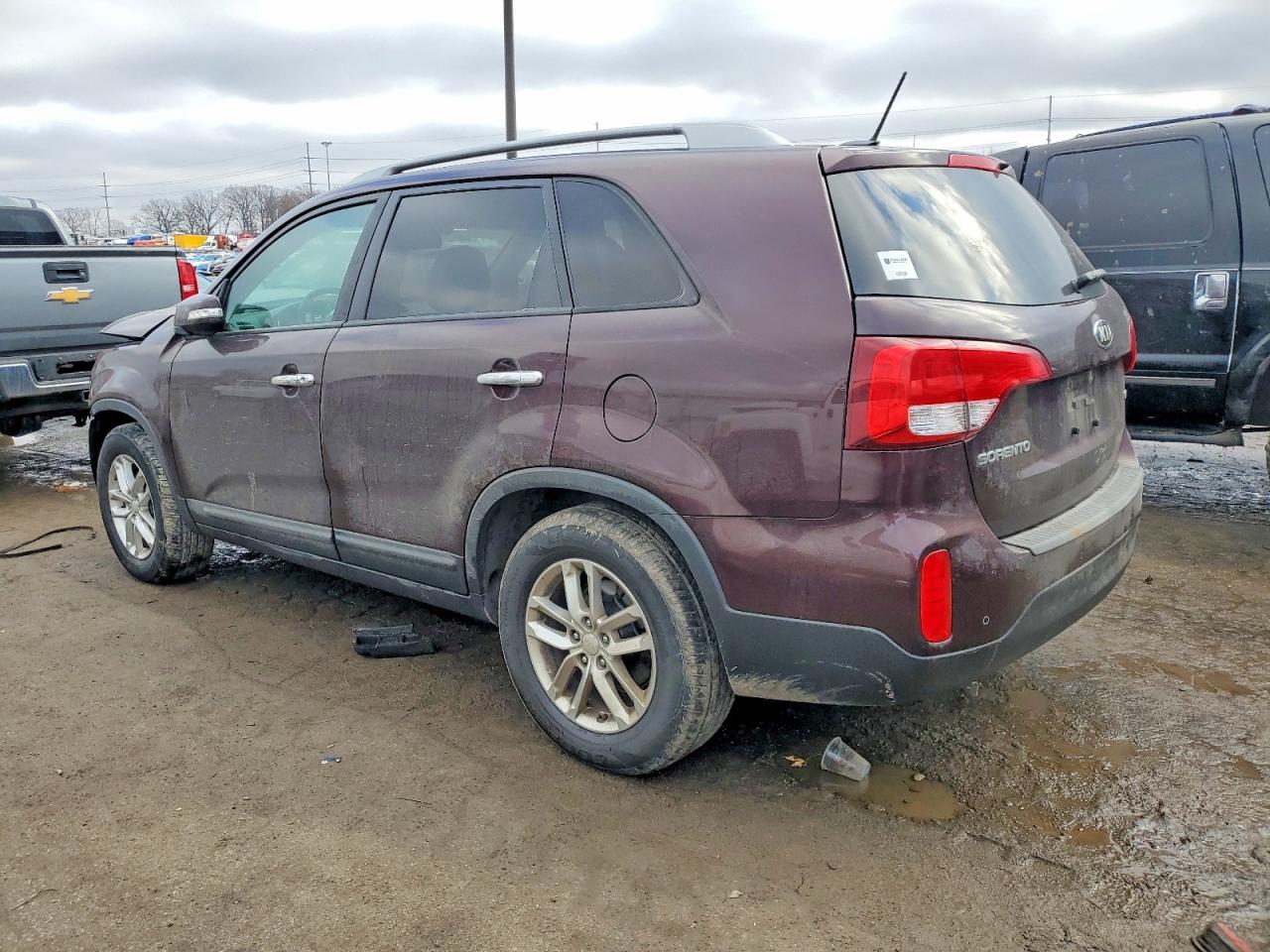 2015 KIA SORENTO LX photo 2