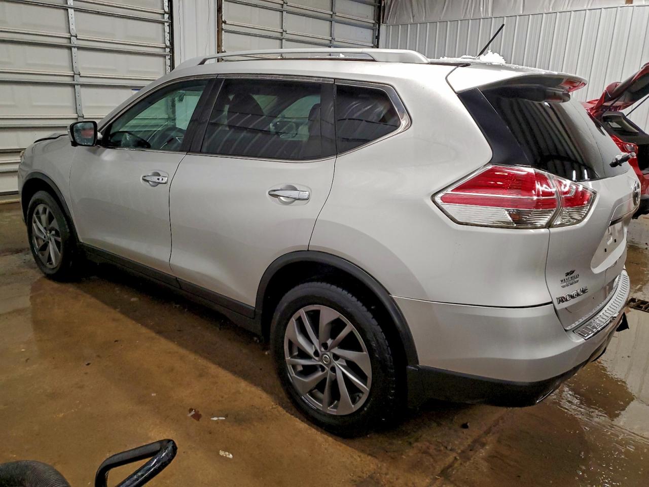 2016 NISSAN ROGUE S photo 2