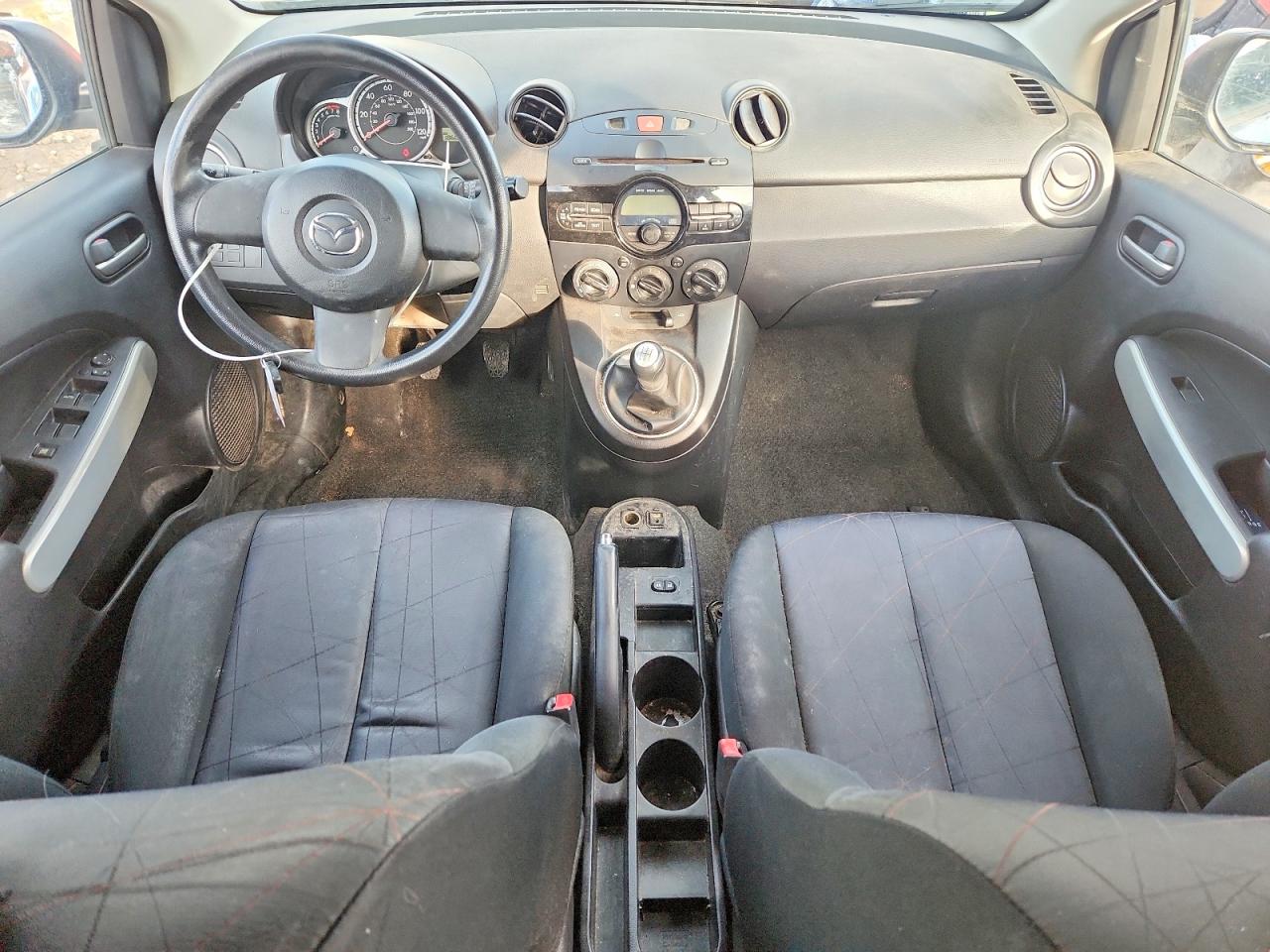 2014 MAZDA MAZDA2 SPORT photo 8