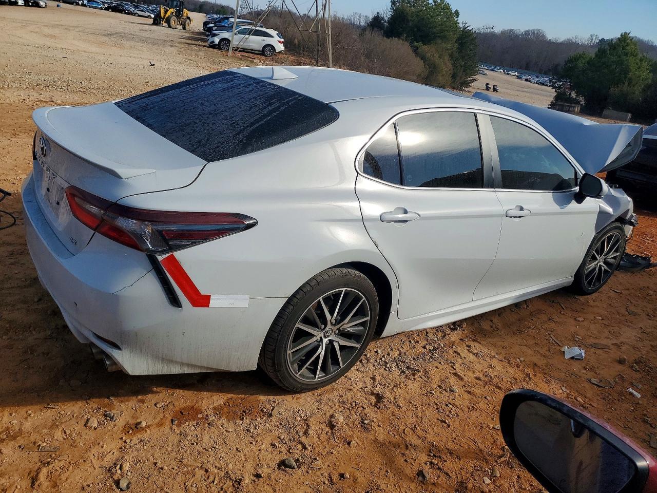 2024 TOYOTA CAMRY SE photo 7