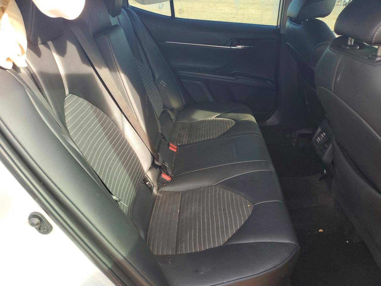 2024 TOYOTA CAMRY SE photo 28