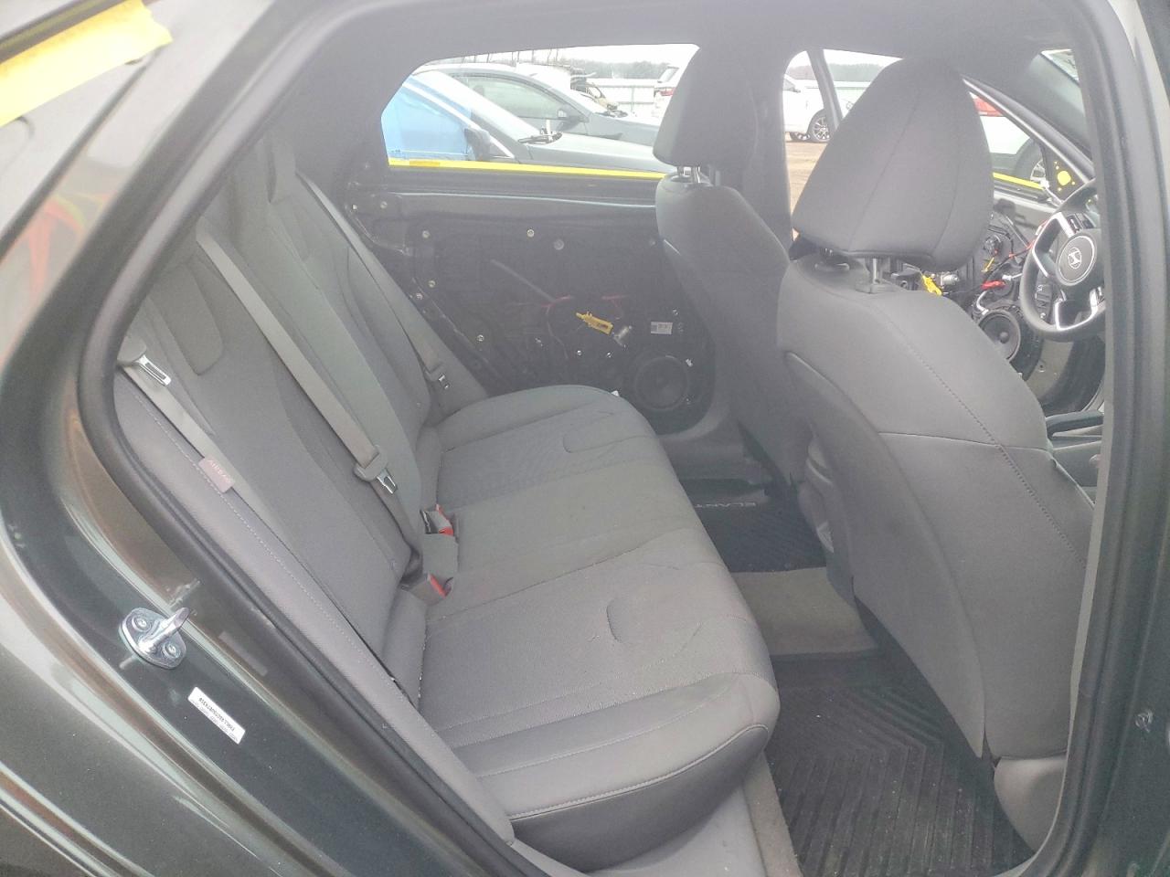 2025 HYUNDAI ELANTRA SE photo 10