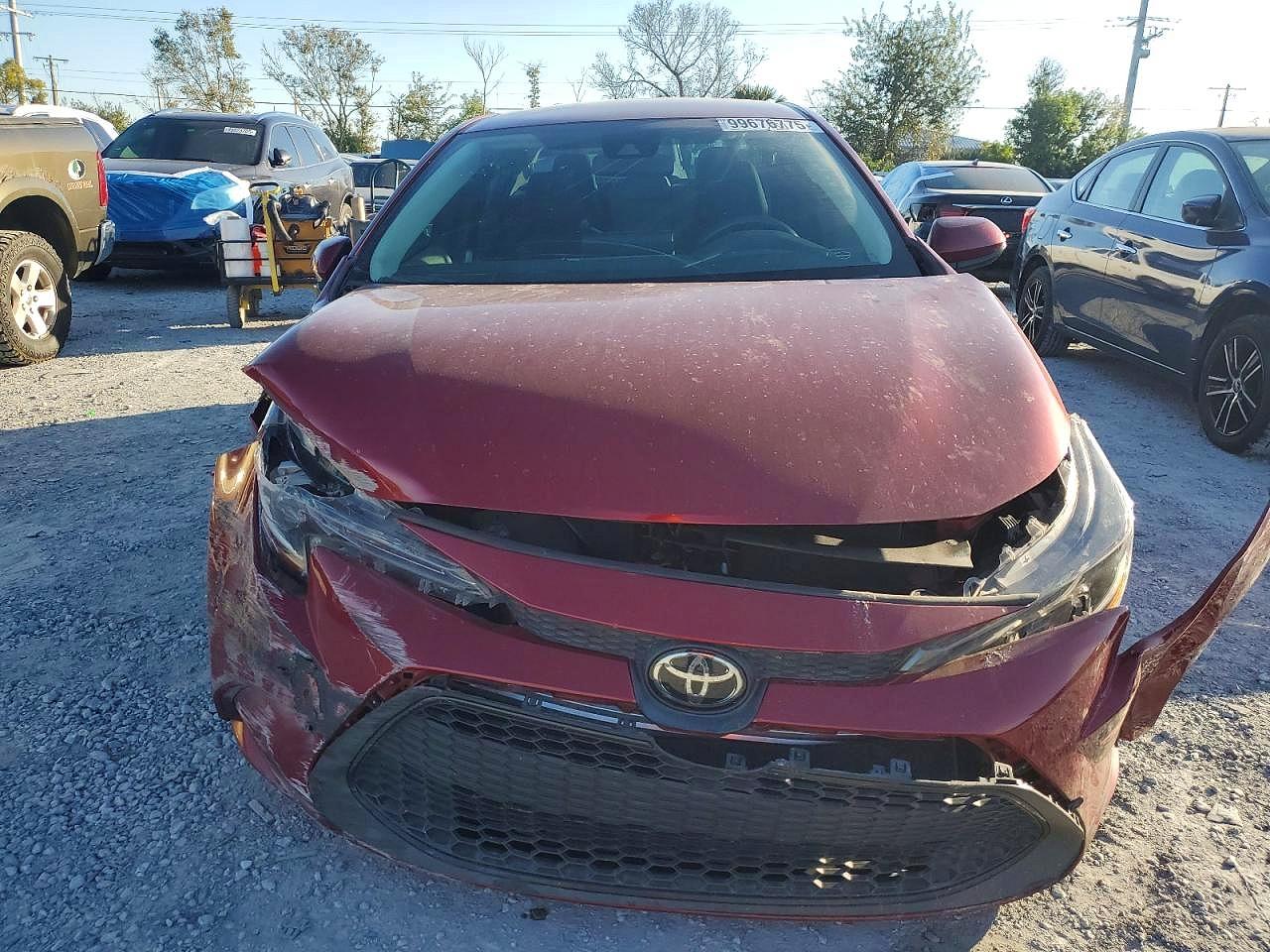 2022 TOYOTA COROLLA LE photo 5
