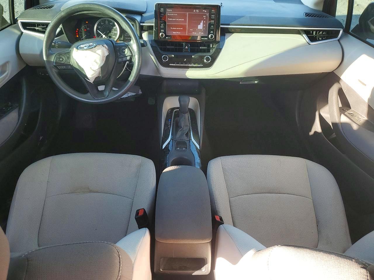 2022 TOYOTA COROLLA LE photo 8