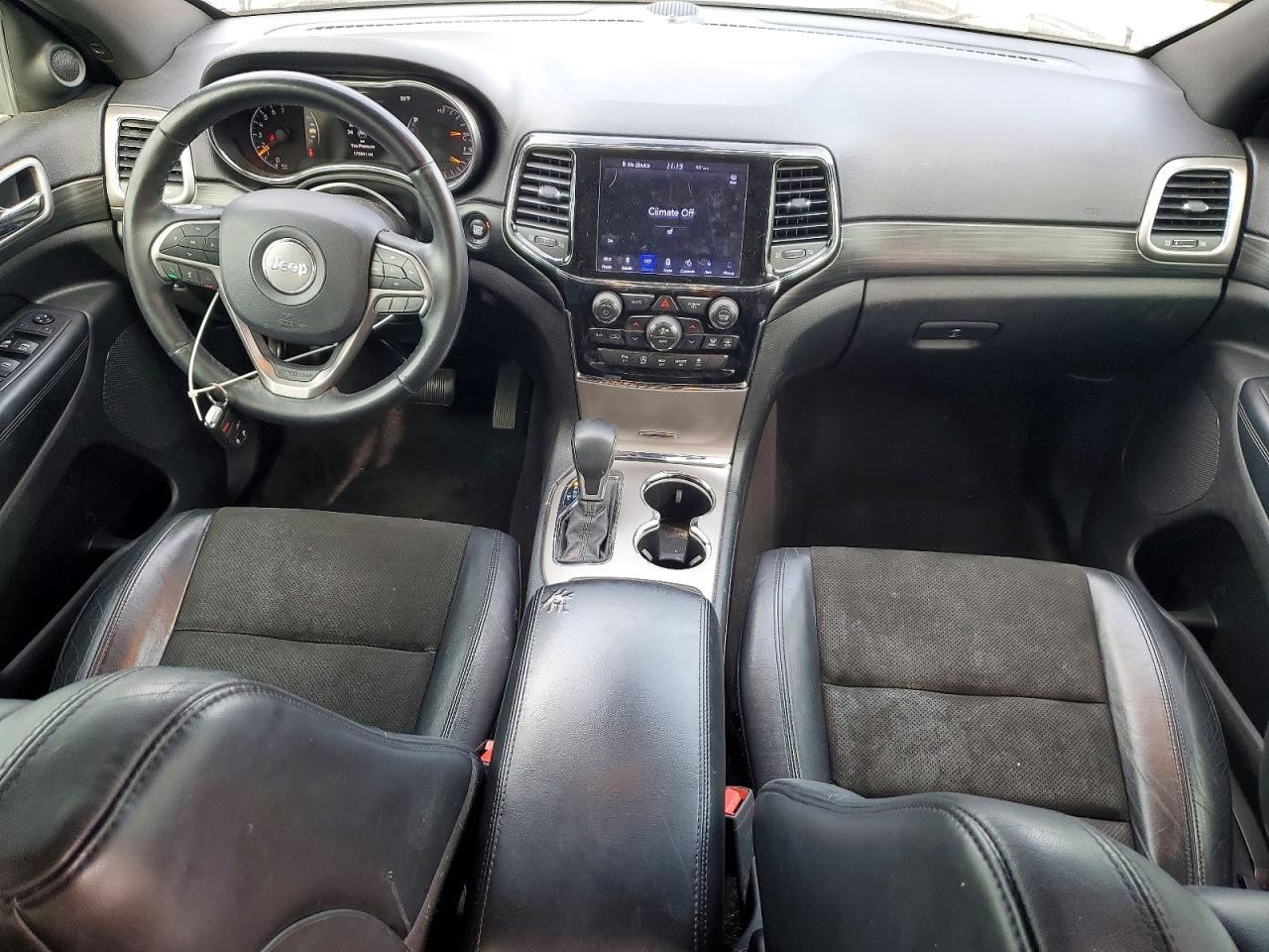 2019 JEEP GRAND CHEROKEE LAREDO photo 8