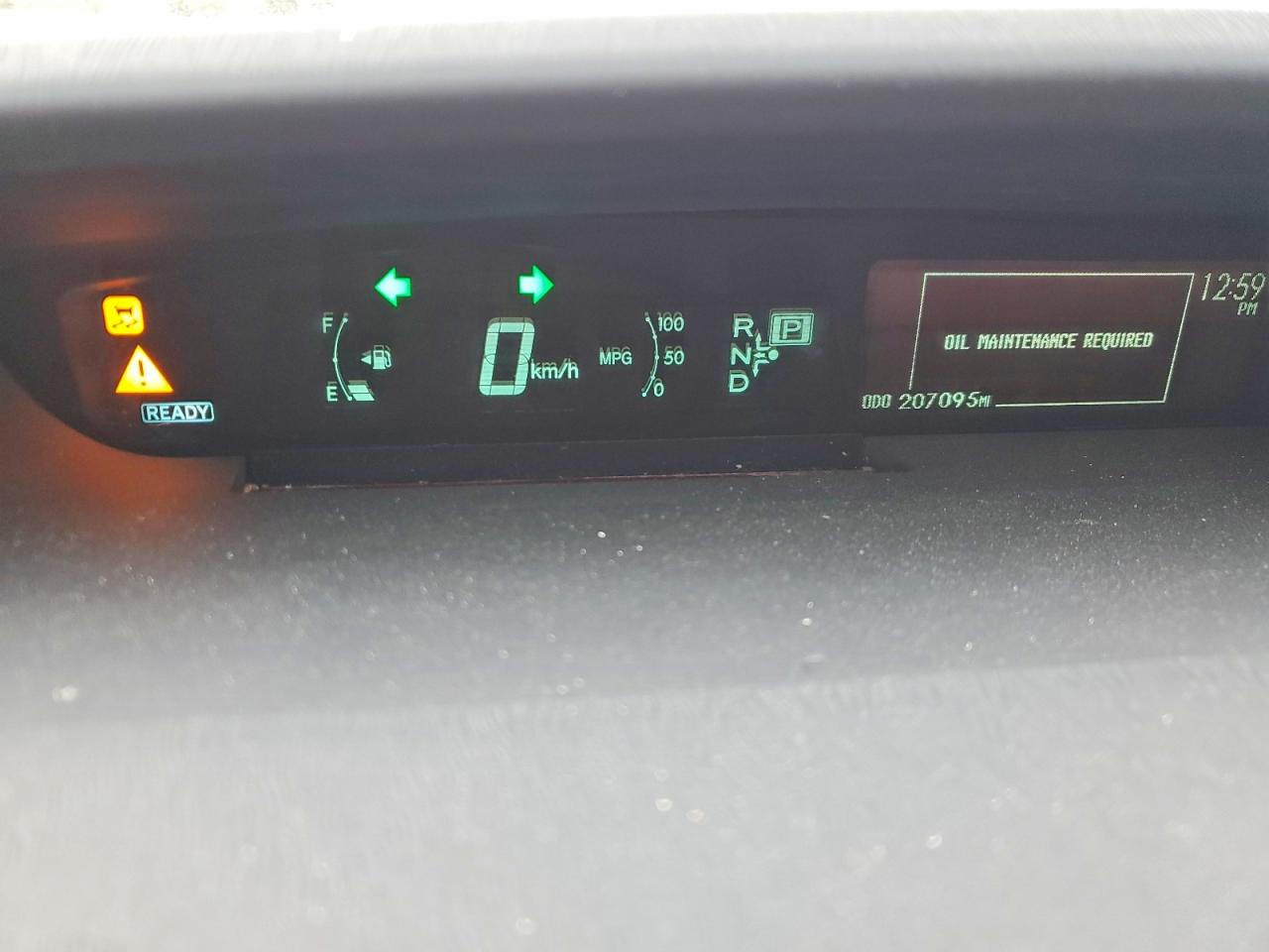 2011 TOYOTA PRIUS photo 9