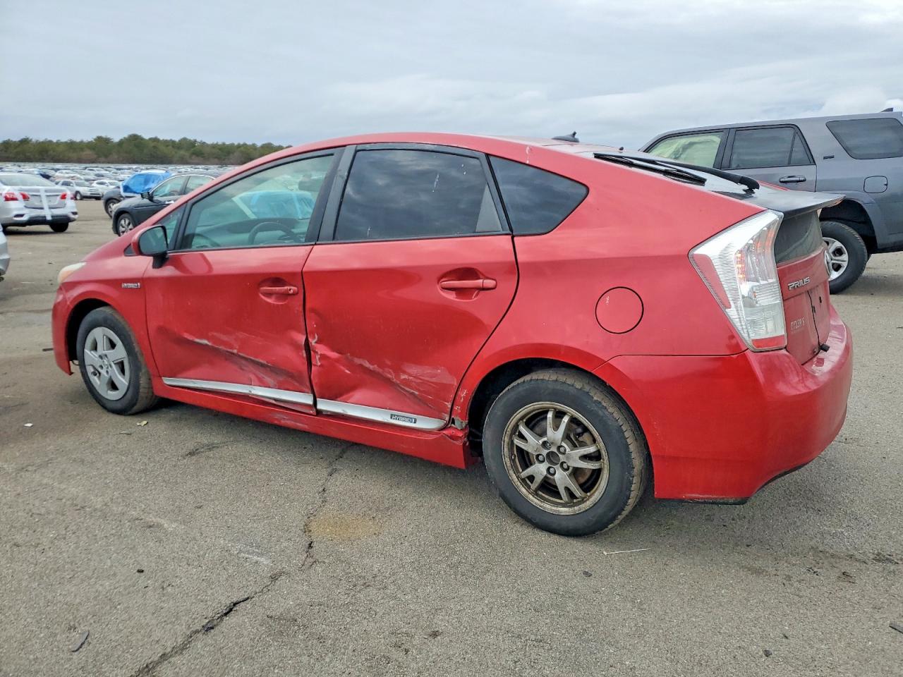 2011 TOYOTA PRIUS photo 2