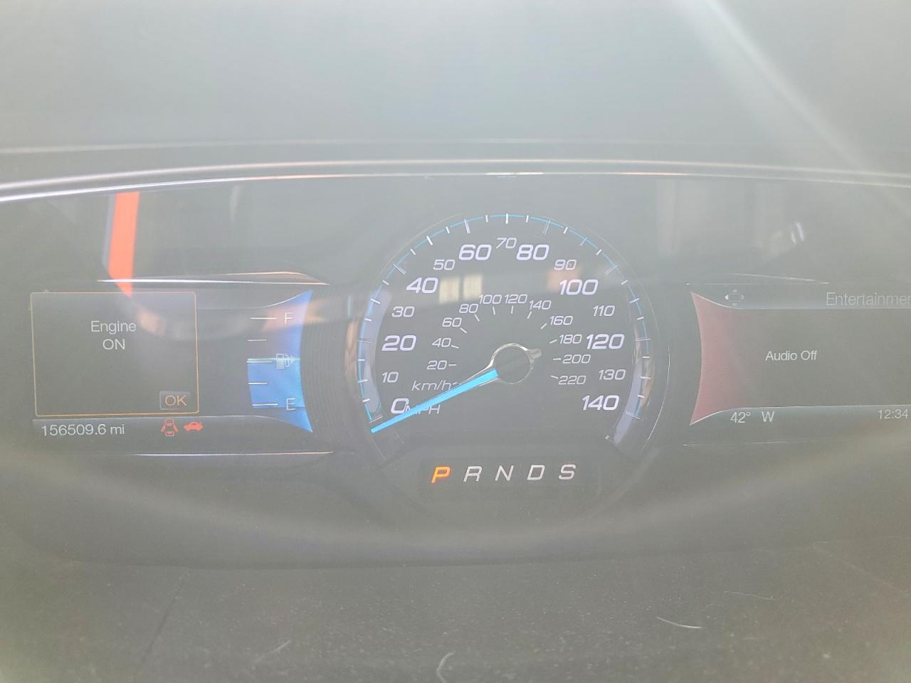 2019 FORD TAURUS SEL photo 17
