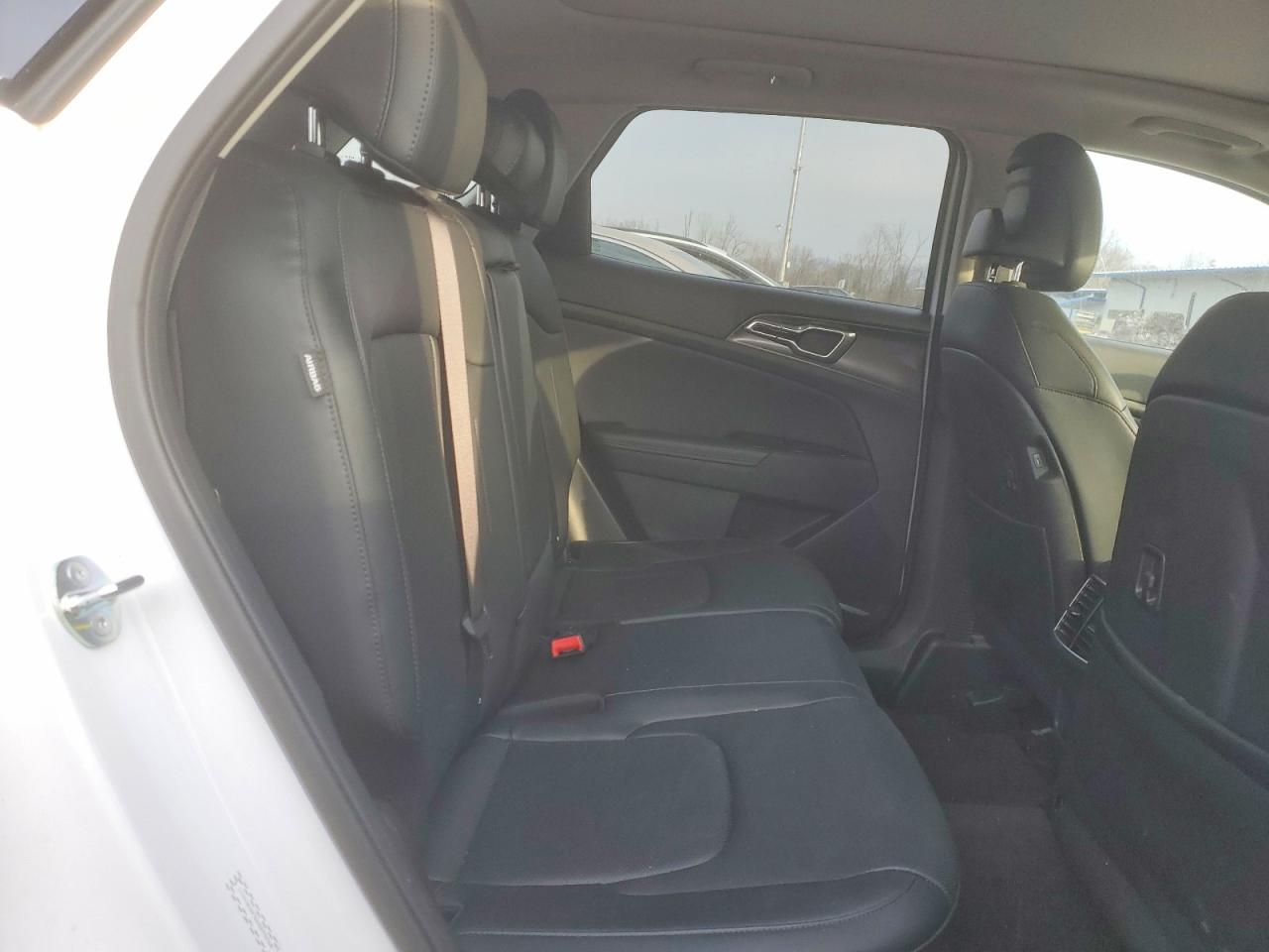 2025 KIA SPORTAGE EX photo 11