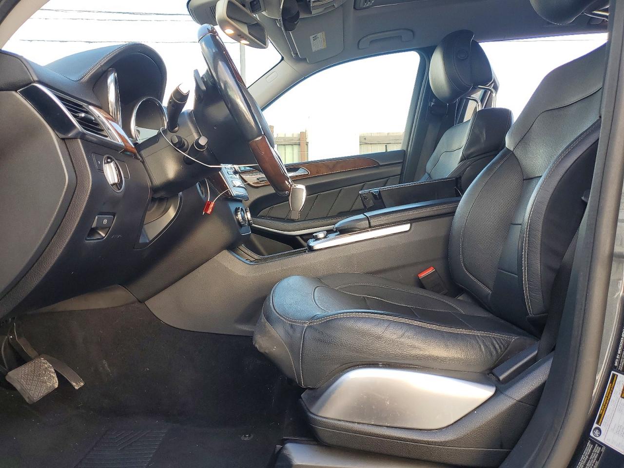 2015 MERCEDES-BENZ GL 550 4MATIC photo 7