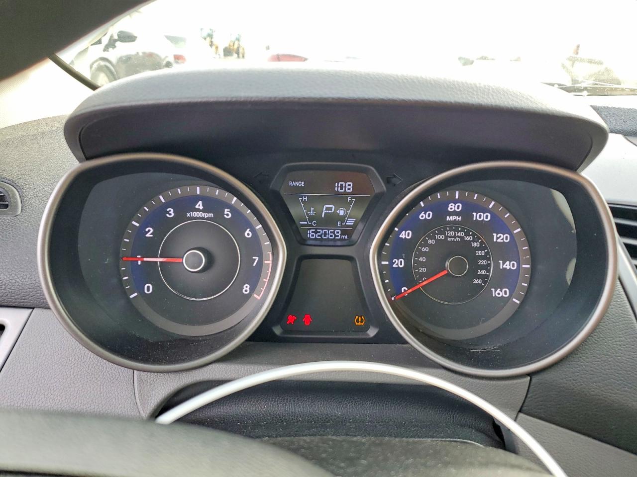 2015 HYUNDAI ELANTRA SE photo 9