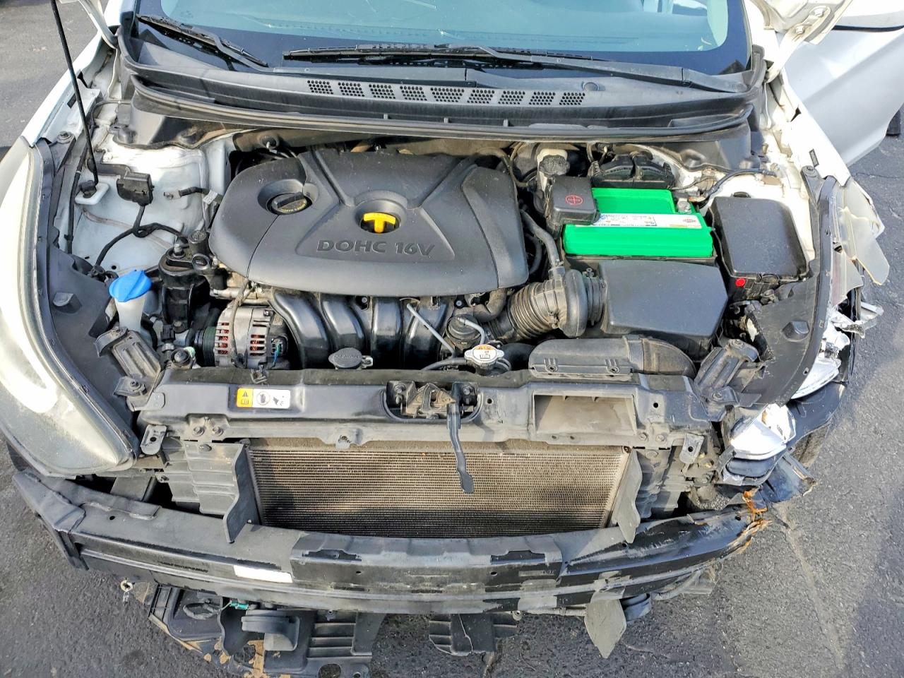 2015 HYUNDAI ELANTRA SE photo 11