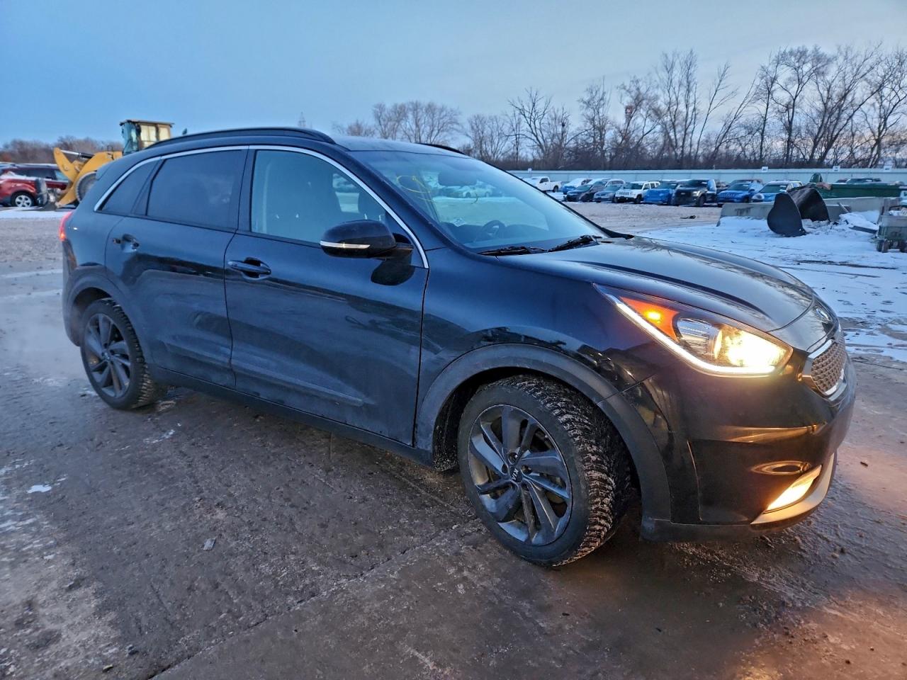 2017 KIA NIRO EX photo 4