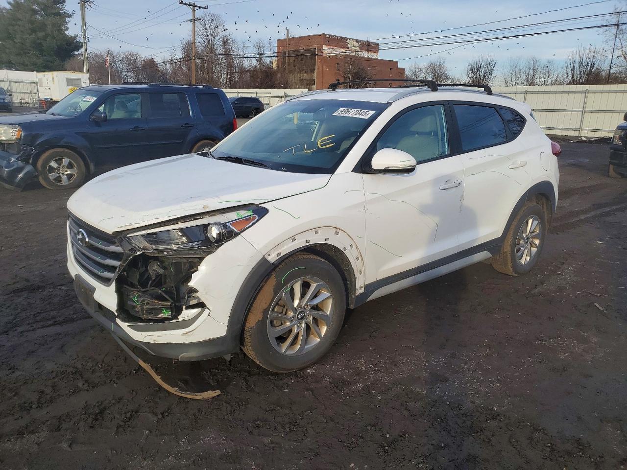 2017 HYUNDAI TUCSON