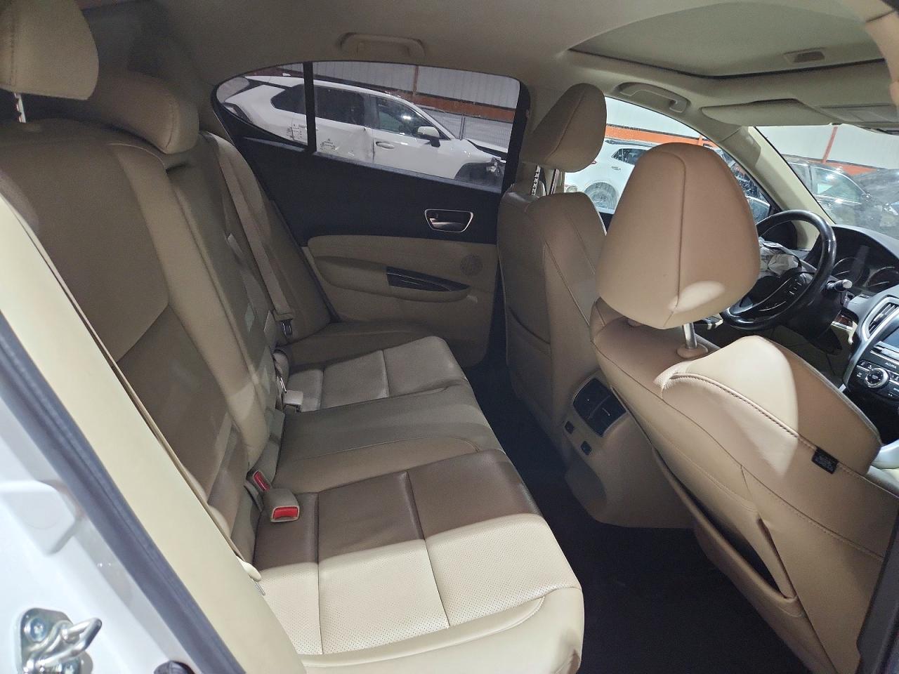 2018 ACURA TLX TECH photo 10