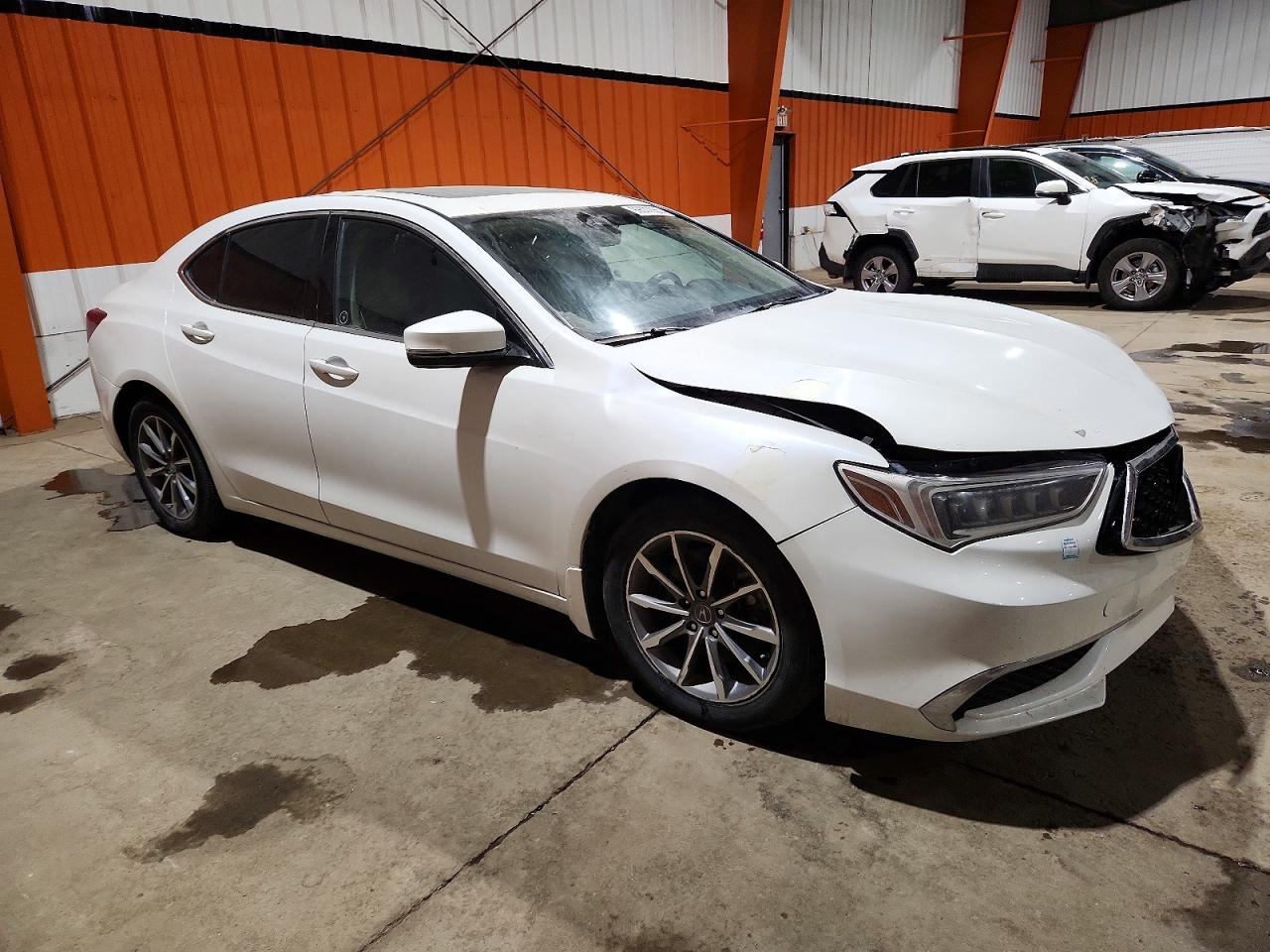2018 ACURA TLX TECH photo 4