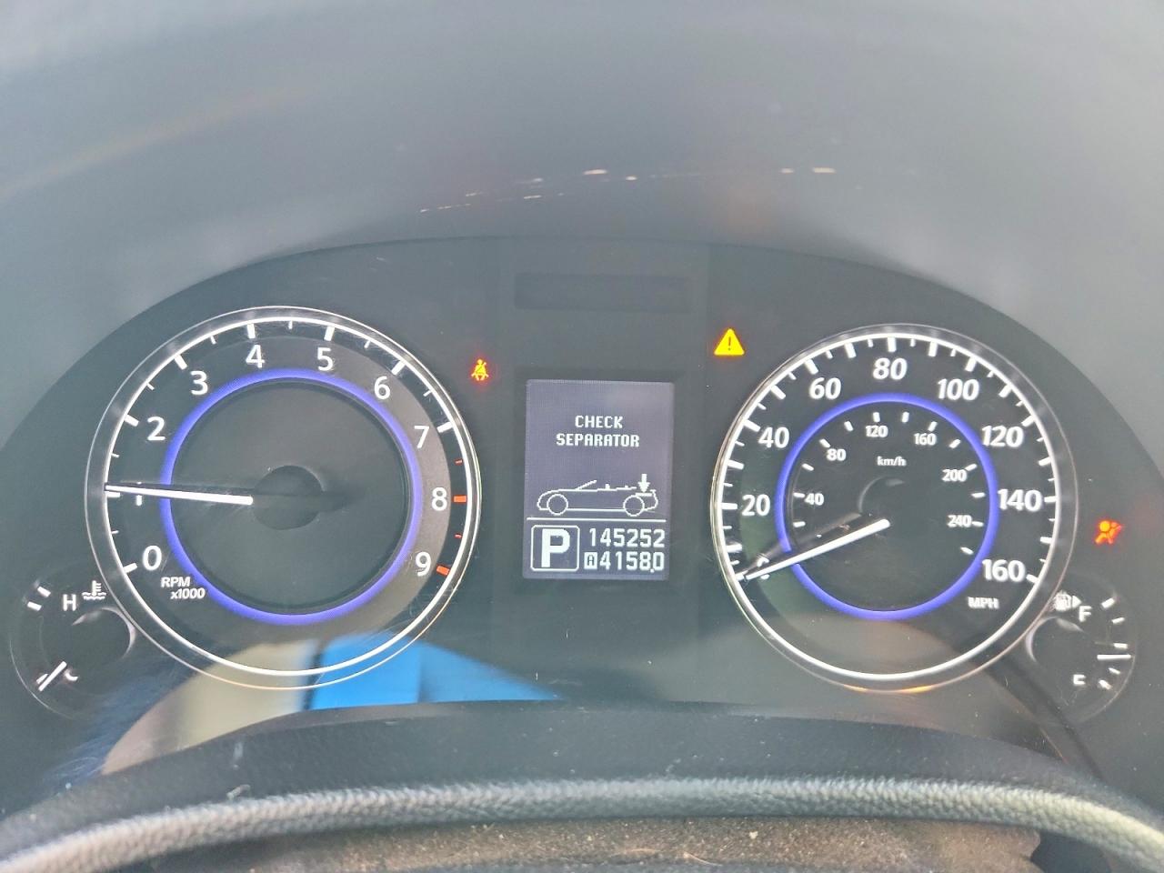 2012 INFINITI G37 BASE photo 9