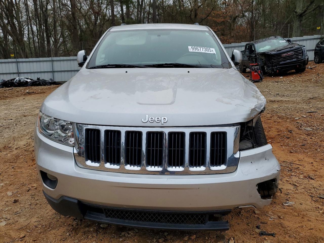 2012 JEEP GRAND CHEROKEE LAREDO photo 5