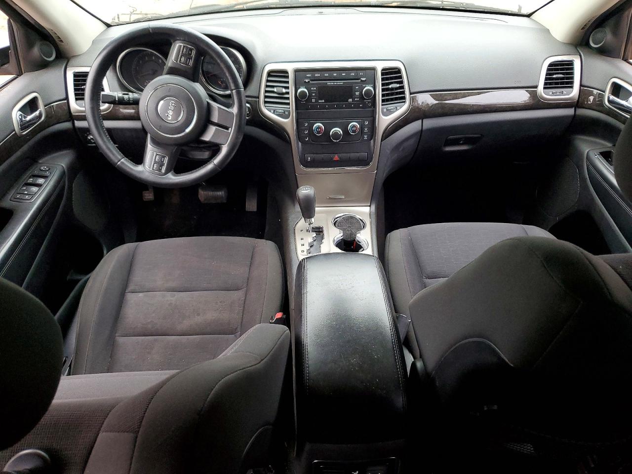 2012 JEEP GRAND CHEROKEE LAREDO photo 8