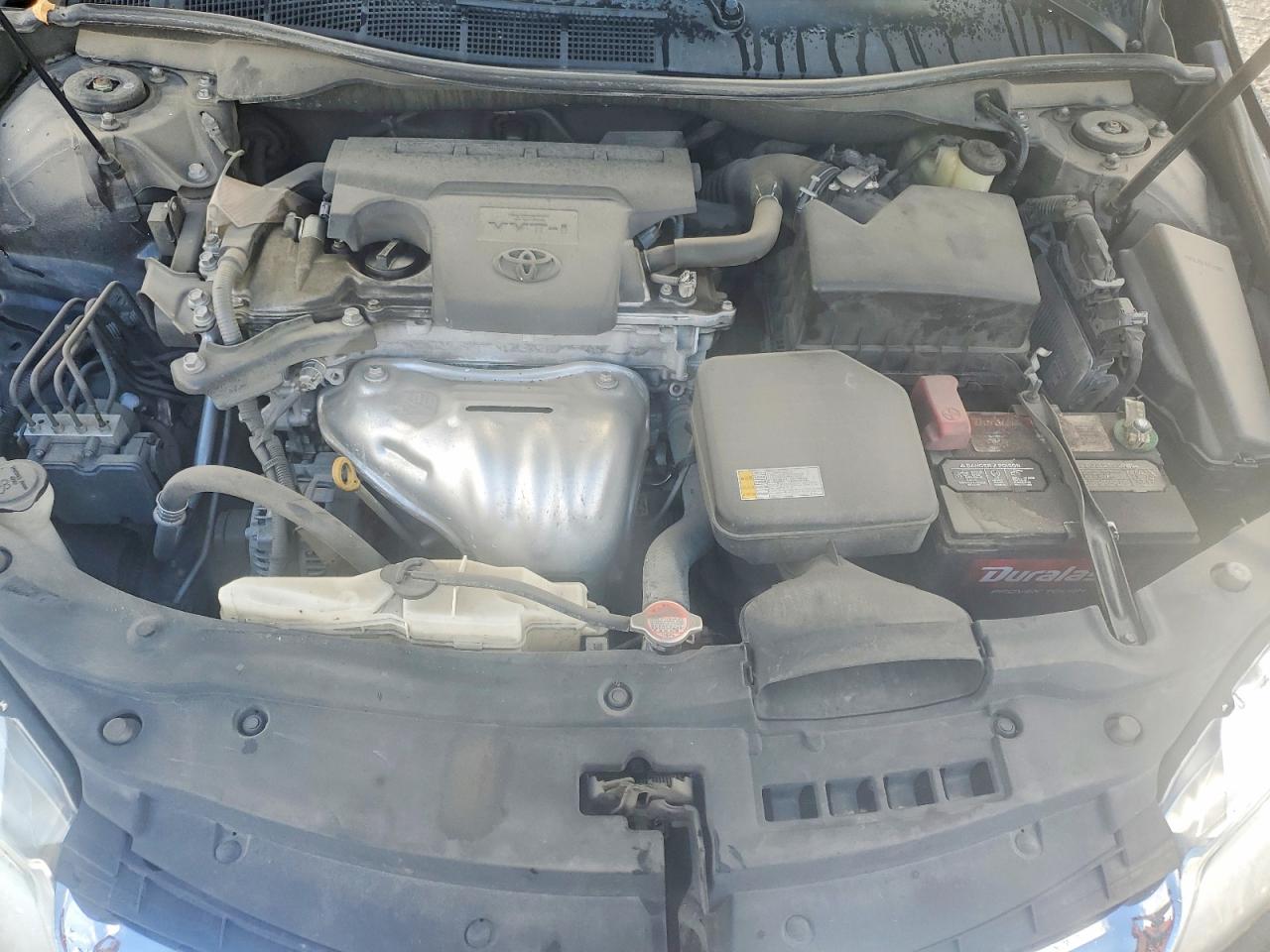 2016 TOYOTA CAMRY LE photo 11