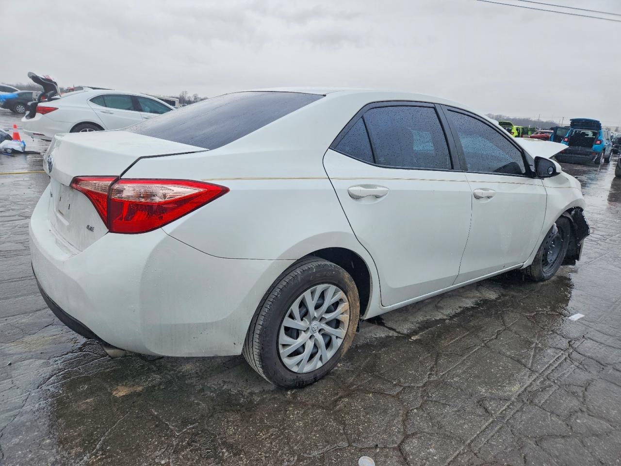 2017 TOYOTA COROLLA L photo 5