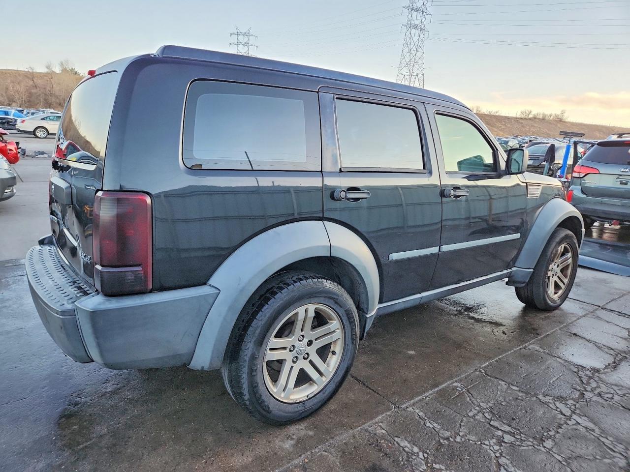2008 DODGE NITRO SXT photo 5