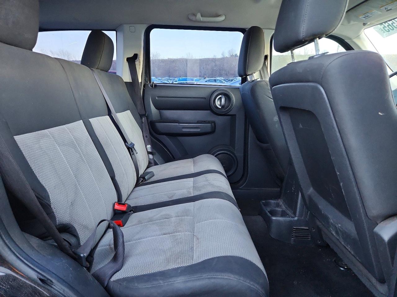 2008 DODGE NITRO SXT photo 21
