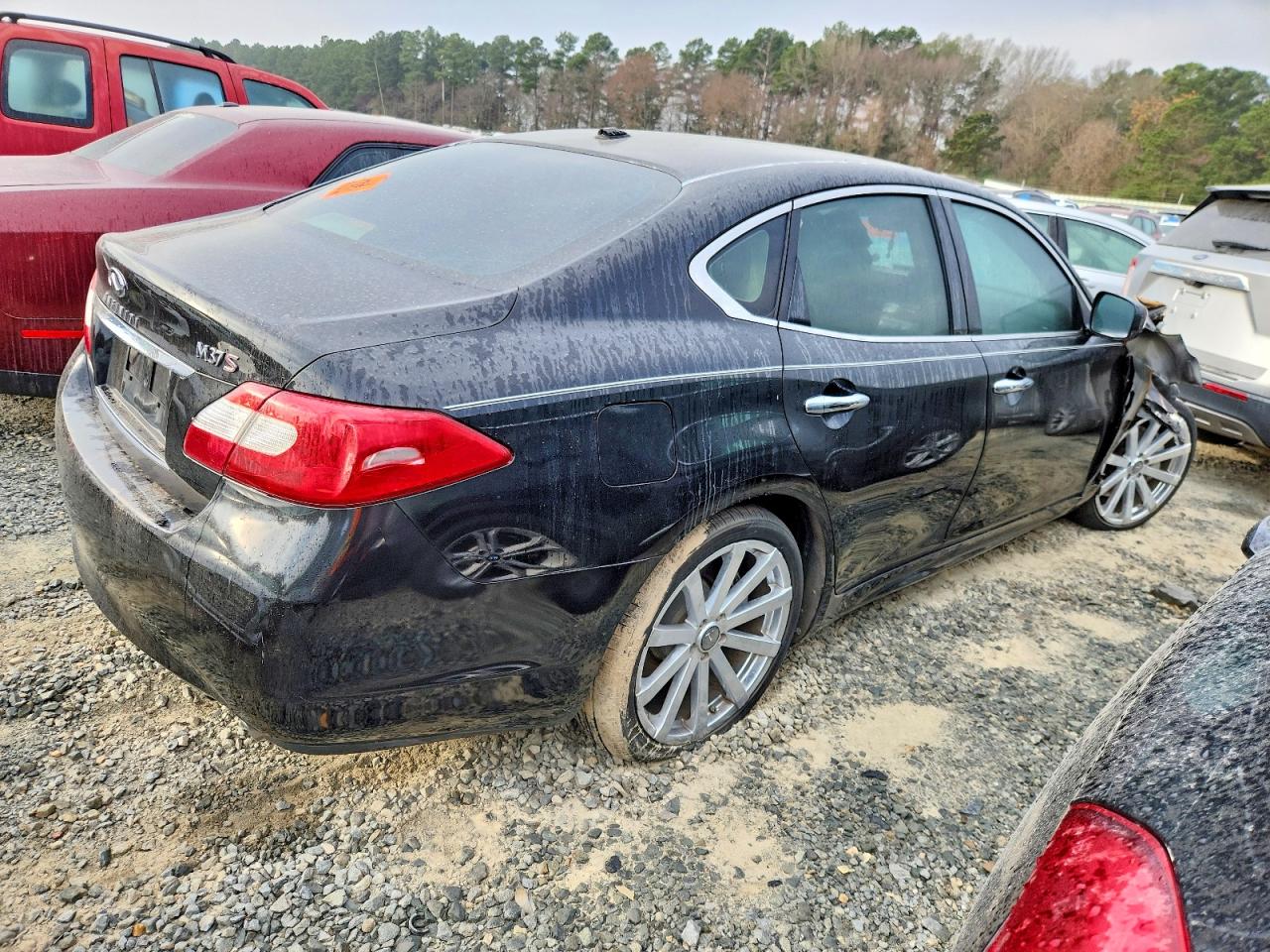 2011 INFINITI M37 BASE photo 3