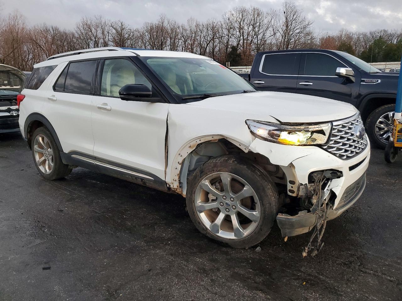 2020 FORD EXPLORER PLATINUM photo 4