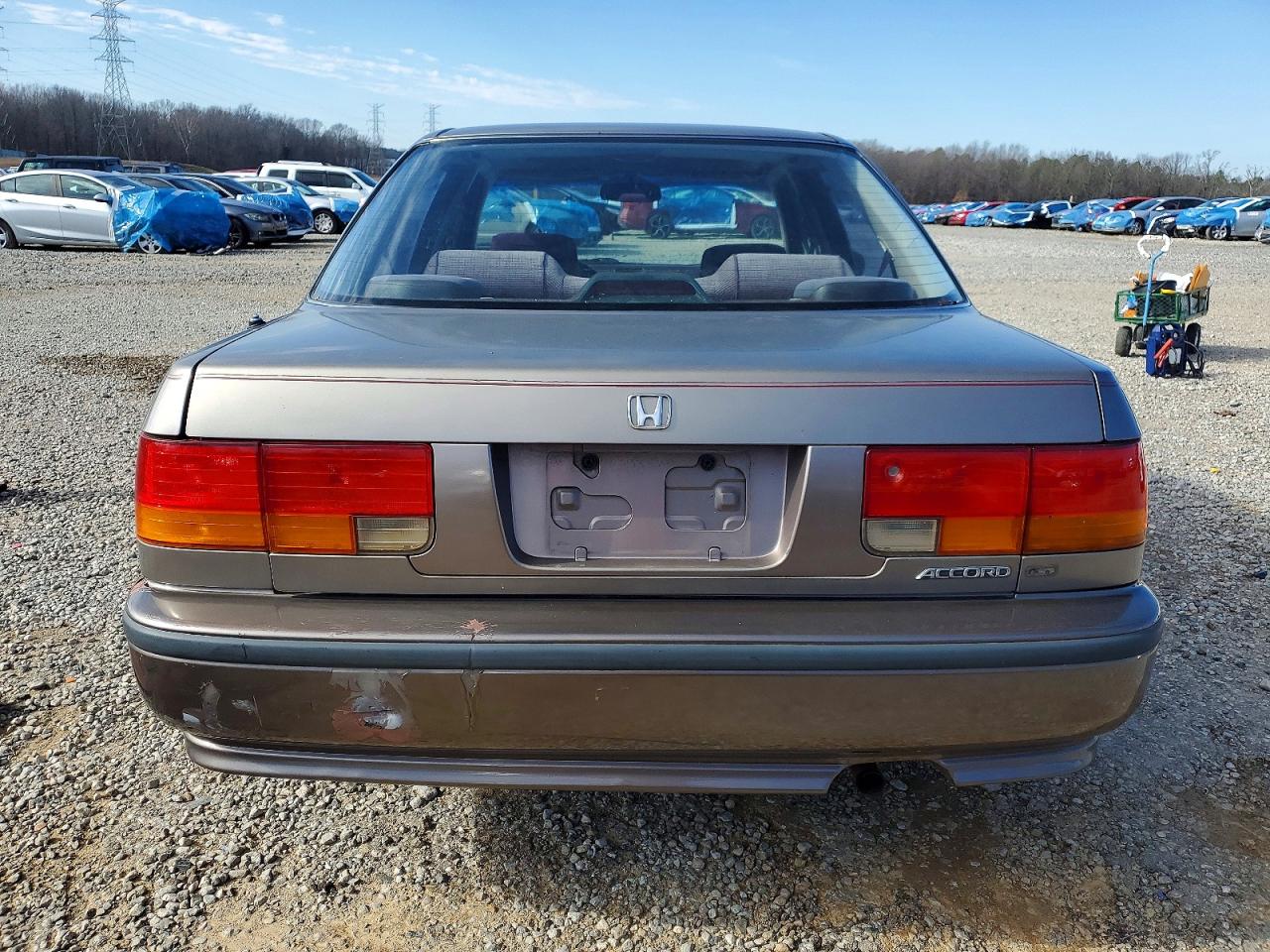 1993 HONDA ACCORD EX photo 11