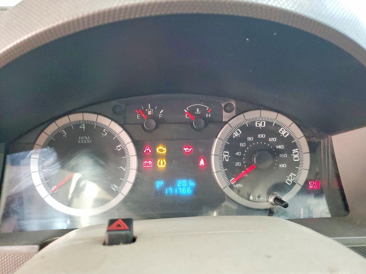 2008 FORD ESCAPE XLT photo 9