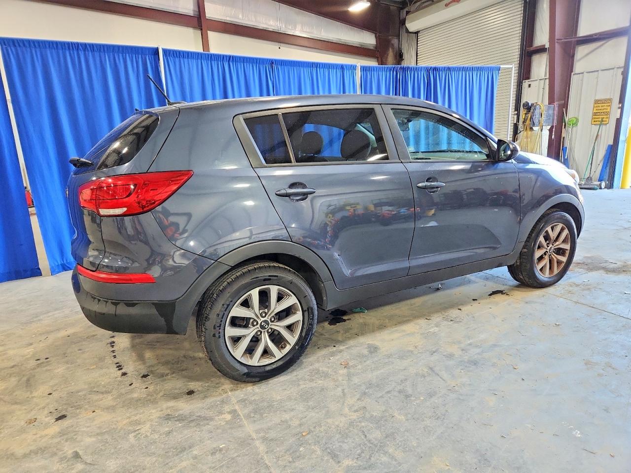 2016 KIA SPORTAGE LX photo 3