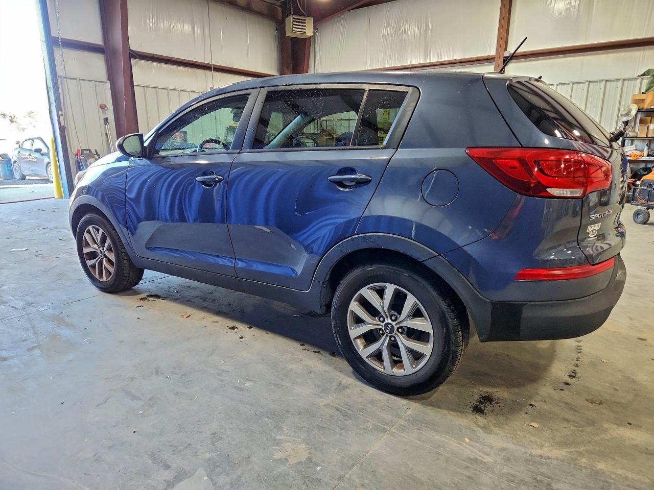 2016 KIA SPORTAGE LX photo 2