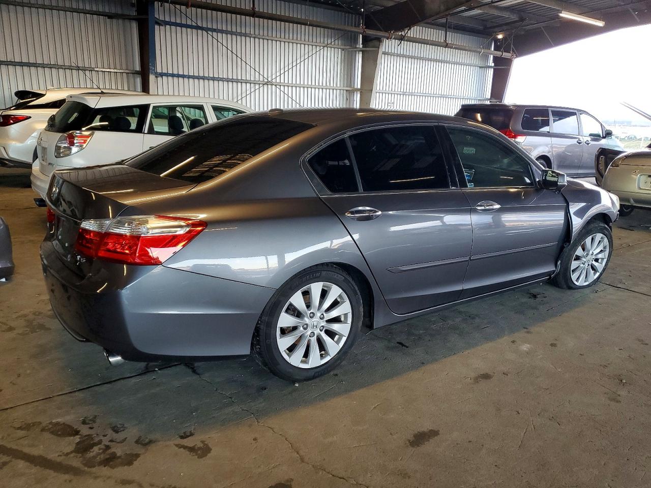 2013 HONDA ACCORD EXL photo 5
