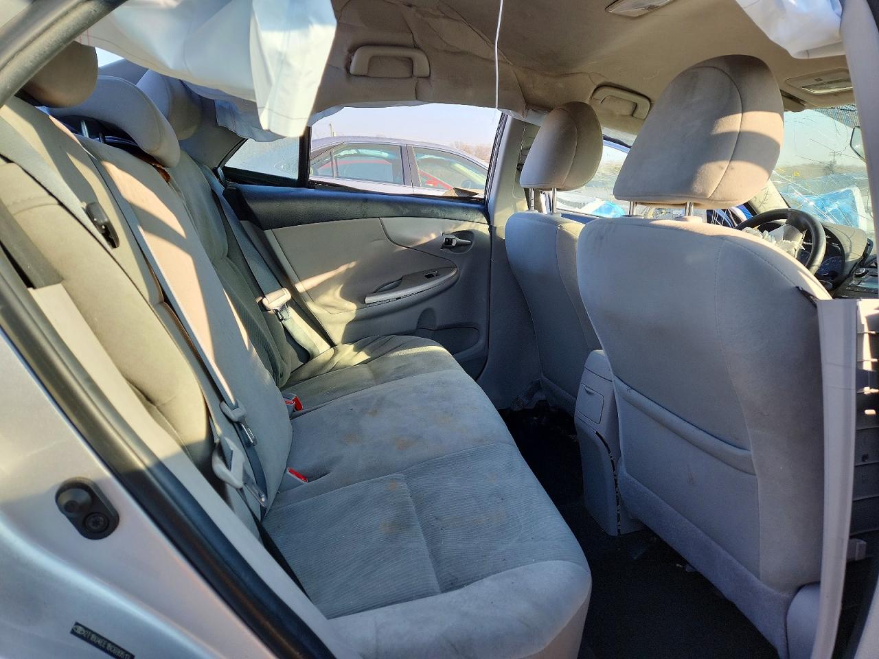 2011 TOYOTA COROLLA BASE photo 10