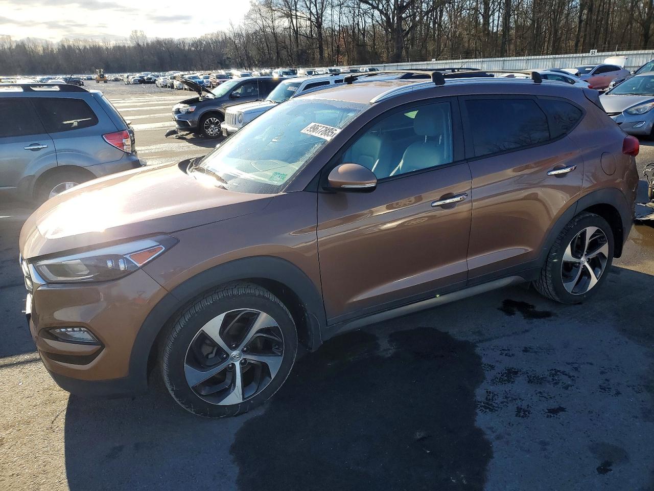2016 HYUNDAI TUCSON