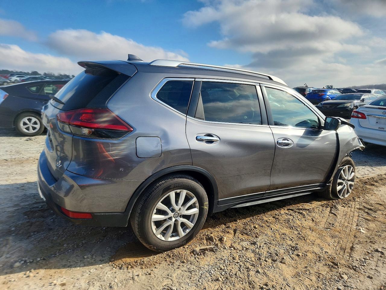2020 NISSAN ROGUE S photo 3