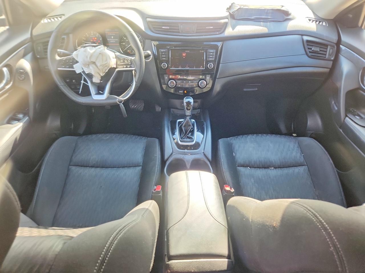2020 NISSAN ROGUE S photo 8